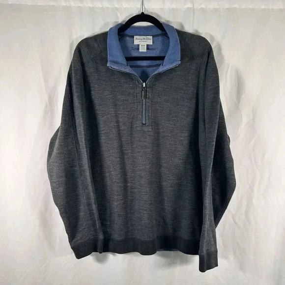 Tommy Bahama Sweater Men's Medium Grey Blue Reversable 1/4 Zip - Picture 1 of 8